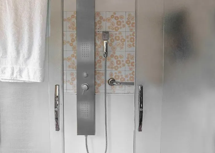 Dama Del Ponte nellʼAlpi